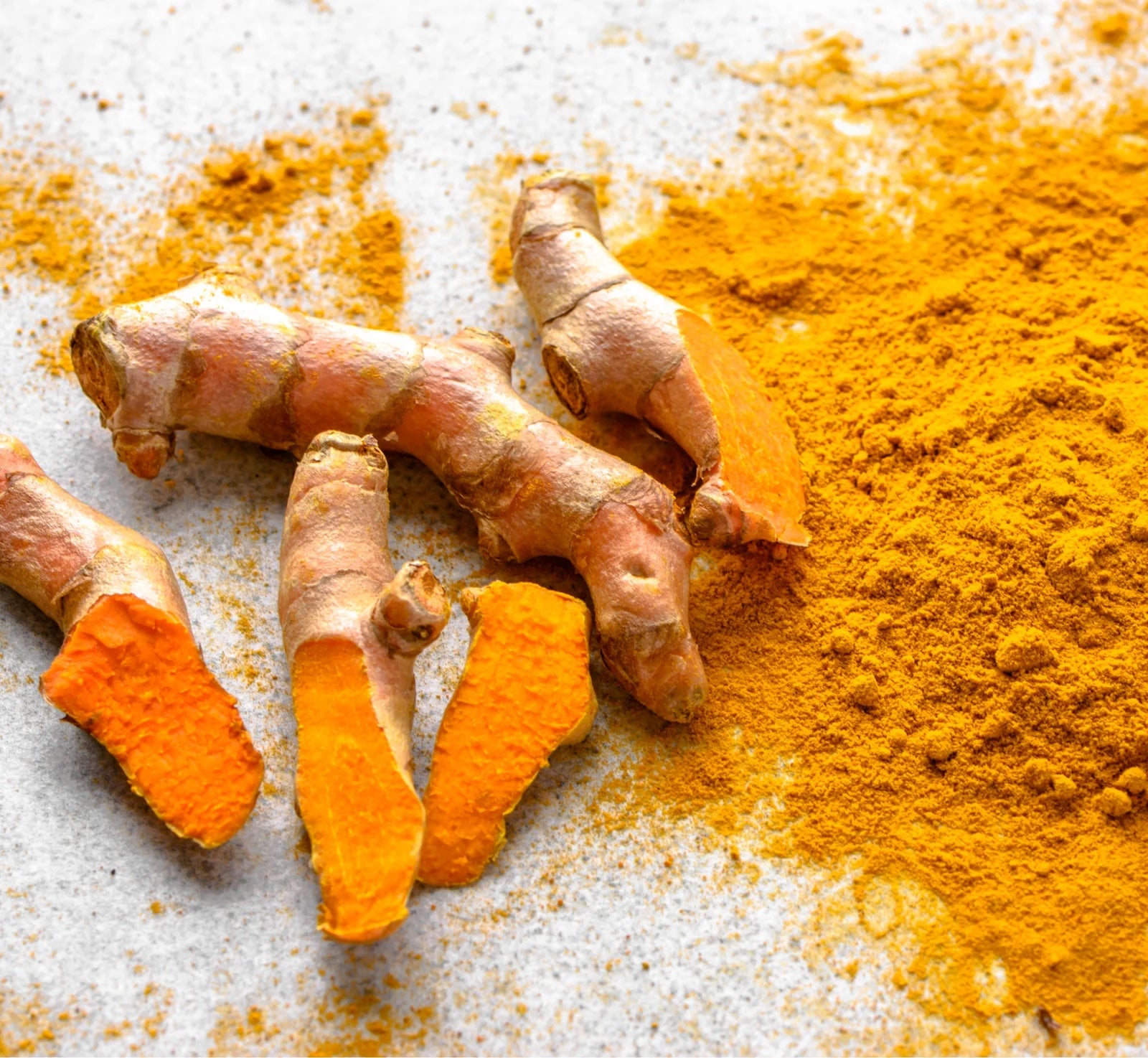 Turmeric root, source of Capilia Longa
